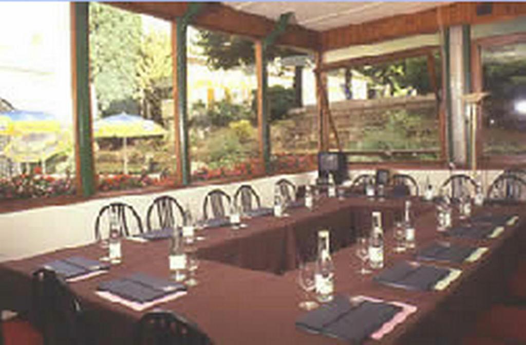 Arcantis Hotel Metropole Châtel-Guyon Servizi foto
